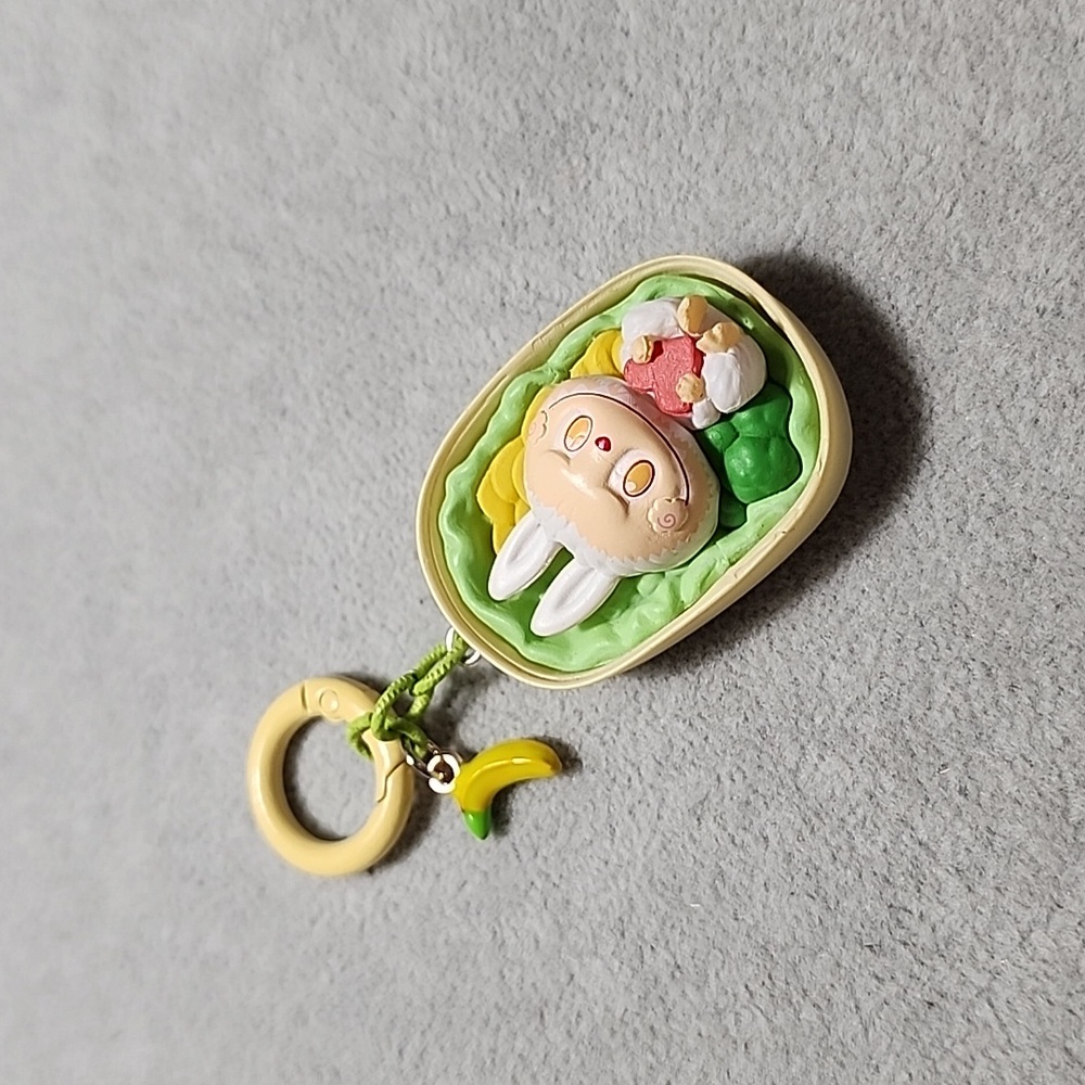 Cute Labubu Keychain - Picture 3 of 4